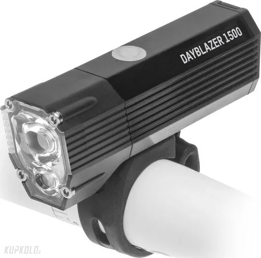 P&#x0159;edn&#x00ED;&#x20;sv&#x011B;tlo&#x20;Blackburn&#x20;Dayblazer&#x20;1500