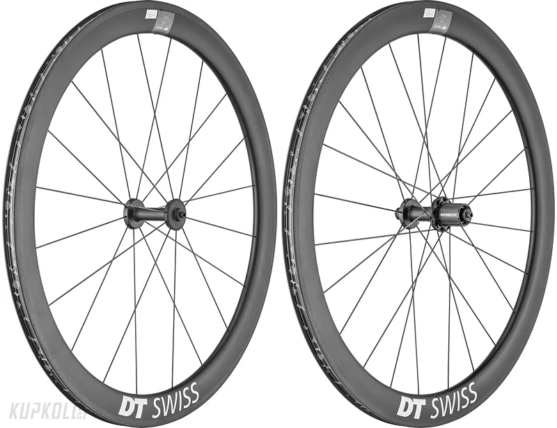 Silni&#x010D;n&#x00ED;&#x20;kolo&#x20;DT&#x20;Swiss&#x20;ARC&#x20;1400&#x20;Dicut&#x20;48&#x20;carbon&#x20;-&#x20;&#x010D;ern&#x00E9;