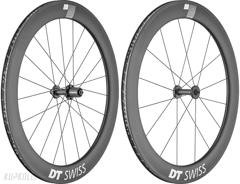 Silni&#x010D;n&#x00ED;&#x20;kolo&#x20;DT&#x20;Swiss&#x20;ARC&#x20;1400&#x20;Dicut&#x20;62&#x20;carbon&#x20;-&#x20;&#x010D;ern&#x00E9;