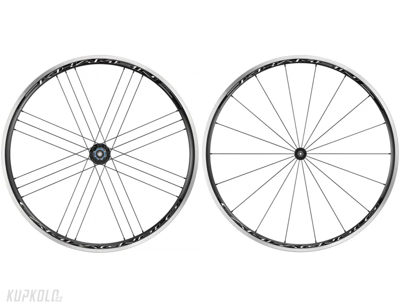Zapleten&#x00E1;&#x20;silni&#x010D;n&#x00ED;&#x20;kola&#x20;Campagnolo&#x20;KHAMSIN&#x20;Black&#x20;C17